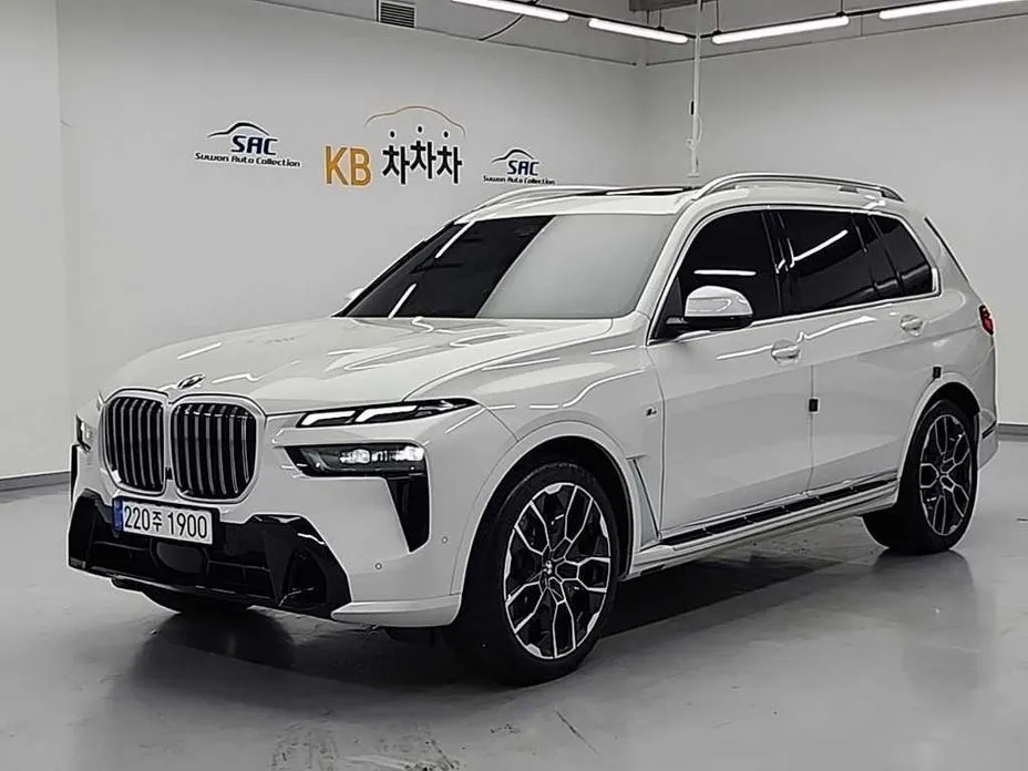 BMW X7 — фото 1