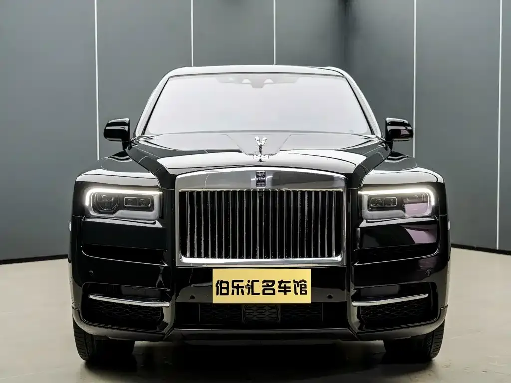 Rolls-Royce Cullinan — фото 2