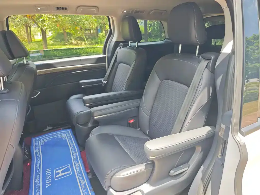 GAC Motor Trumpchi M8 — фото 2