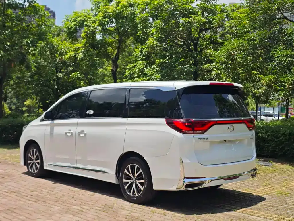GAC Motor Trumpchi M8 — фото 8