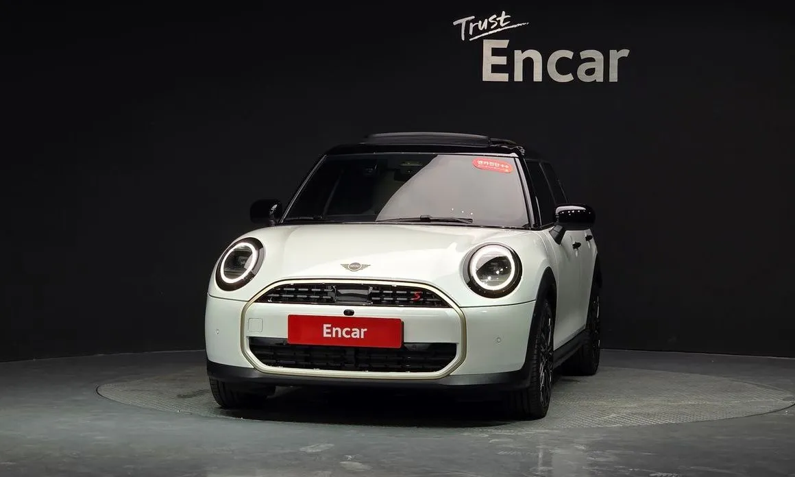 Mini Cooper 2025 из KR, фото 6