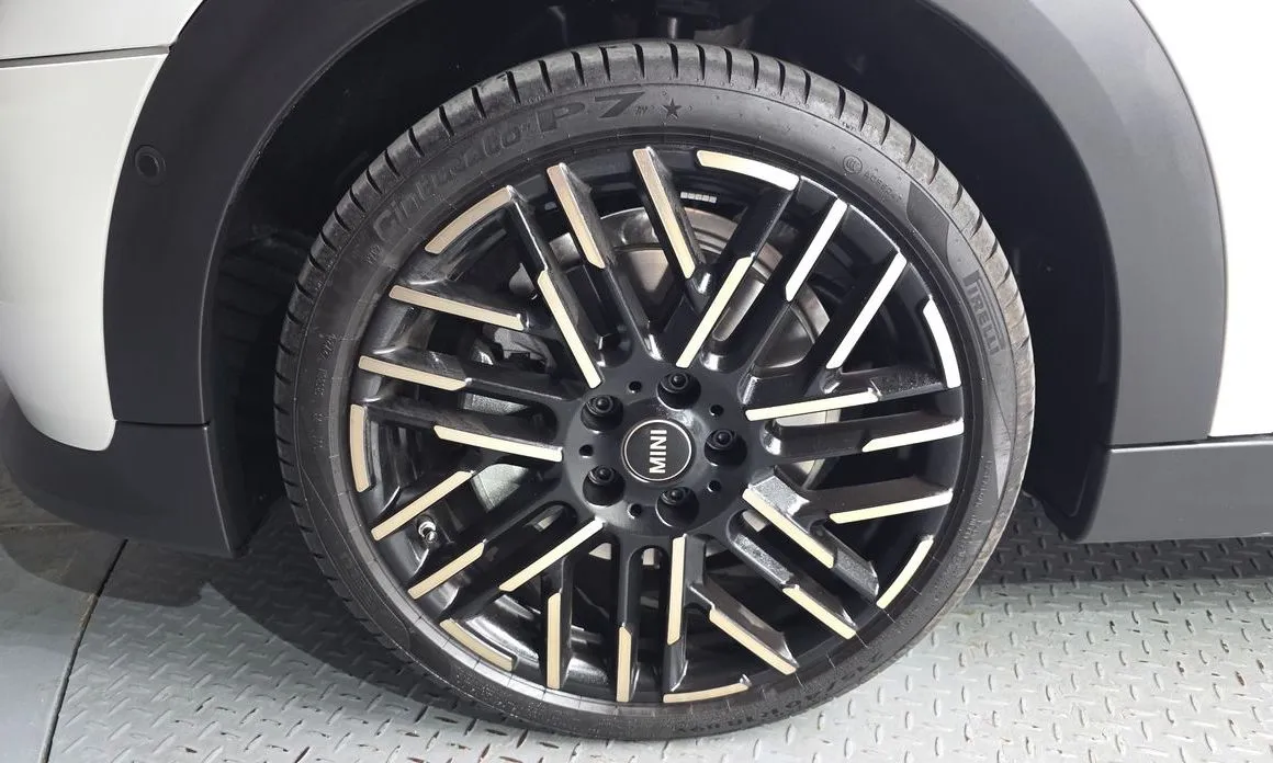 Mini Cooper 2025 из KR, фото 8