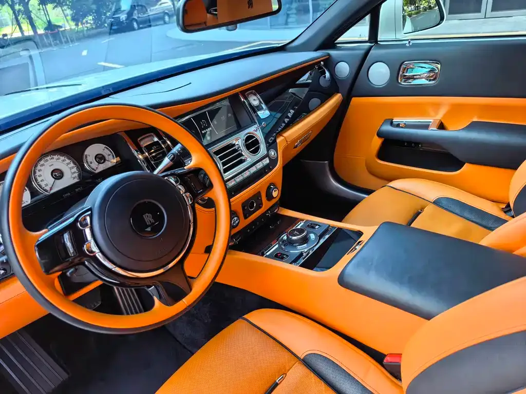 Rolls-Royce Wraith — фото 8