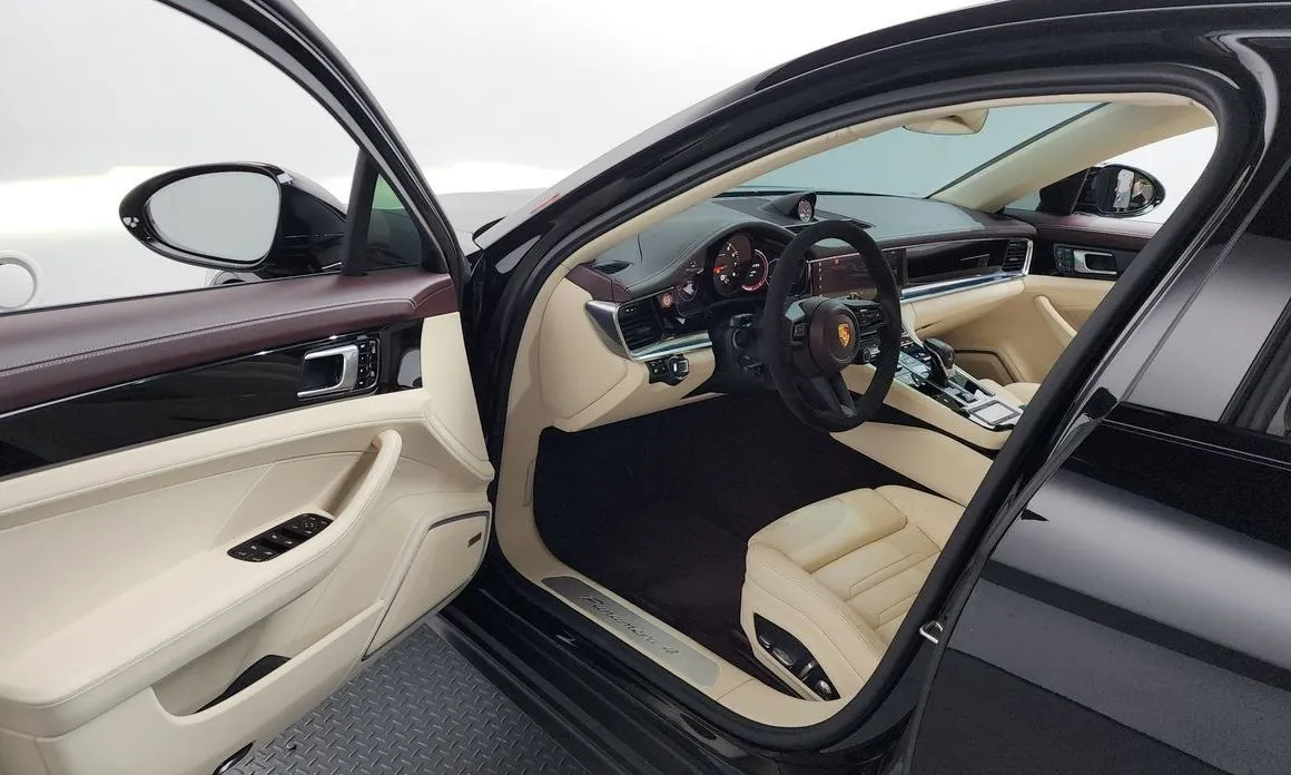 Porsche Panamera 2021 из KR, фото 9