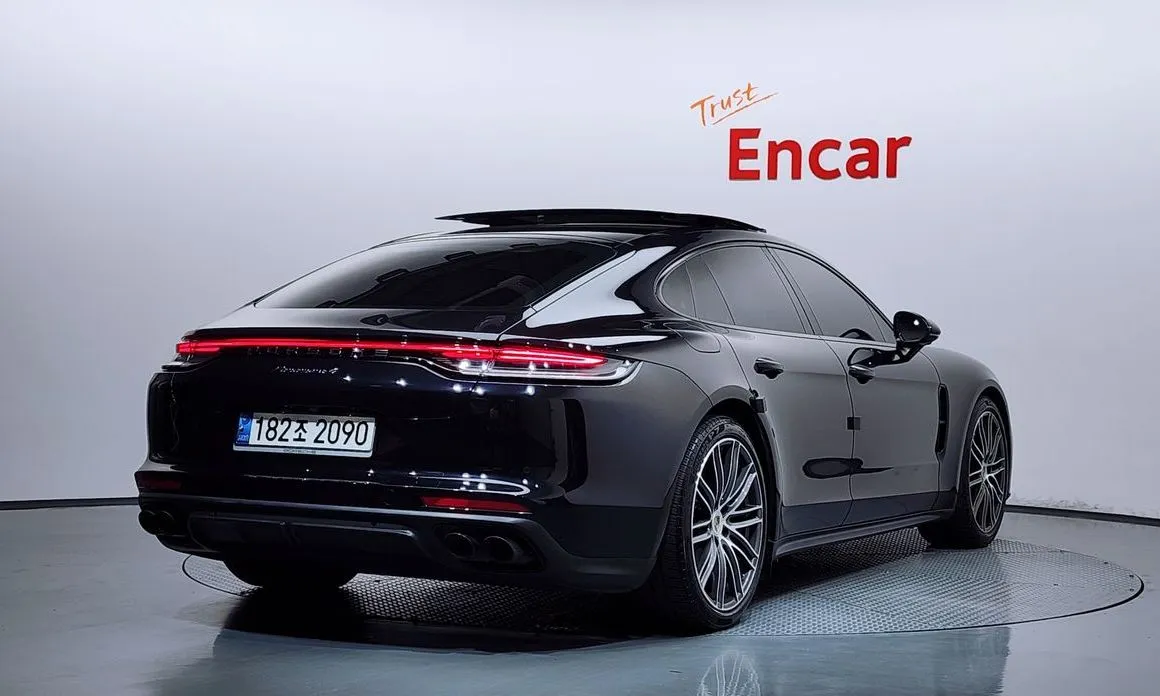 Porsche Panamera 2021 из KR, фото 4
