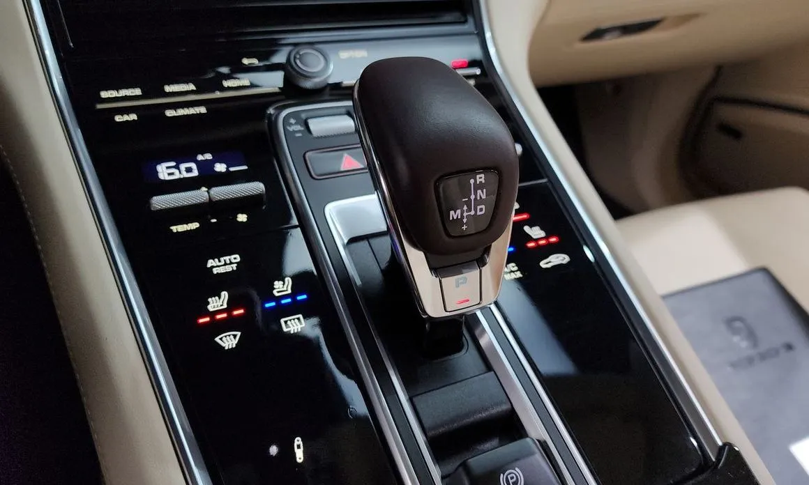 Porsche Panamera 2021 из KR, фото 5