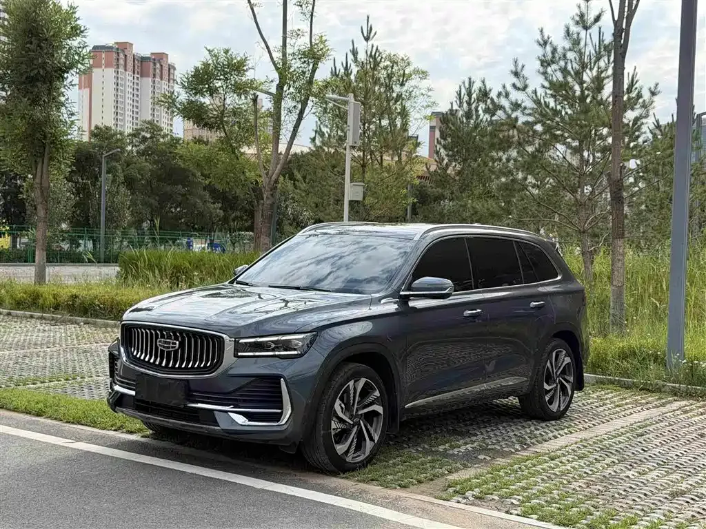 Geely Xingyue L — фото 1