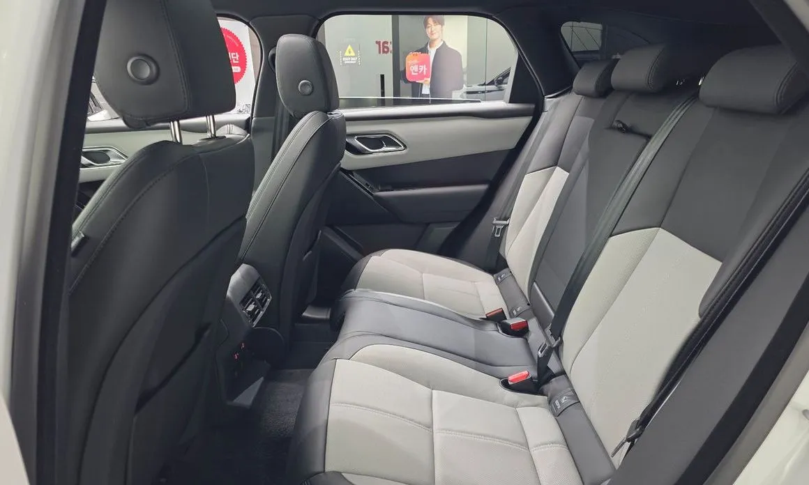 Land Rover Range Rover Velar 2026 из KR, фото 3
