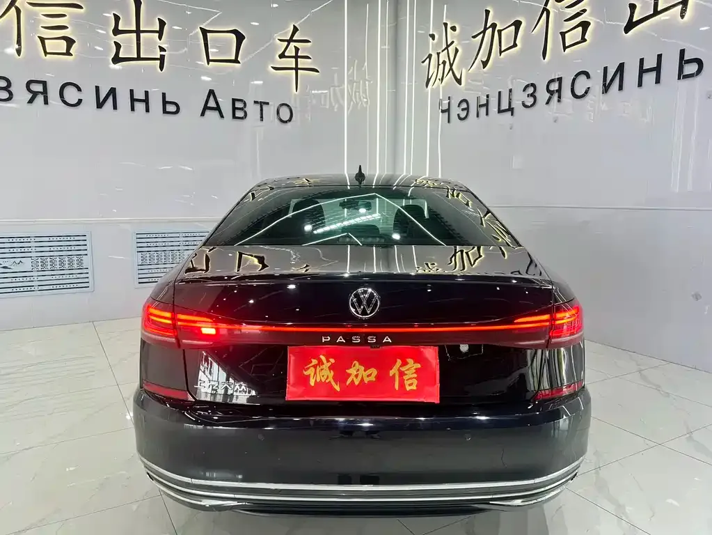 Volkswagen Passat — фото 6