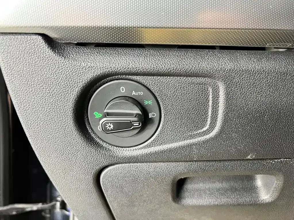 Volkswagen Passat — фото 10