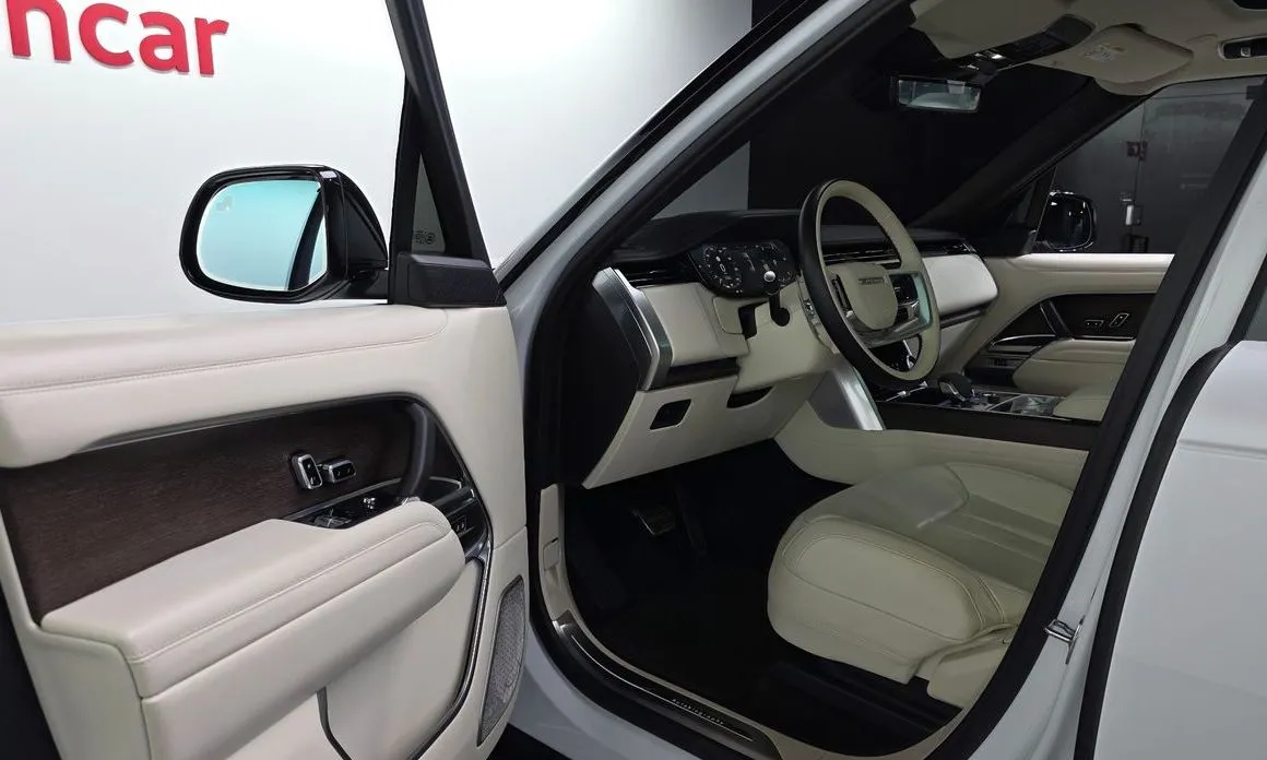 Land Rover Range Rover 2023 из KR, фото 7