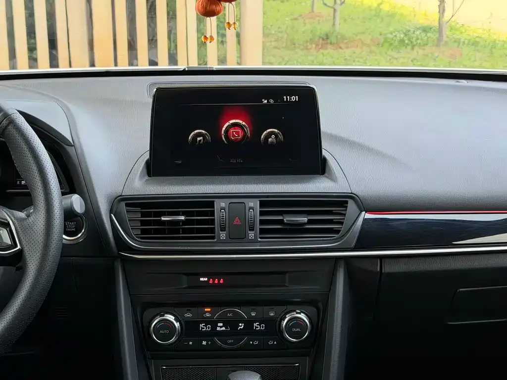 Mazda CX-4 — фото 3