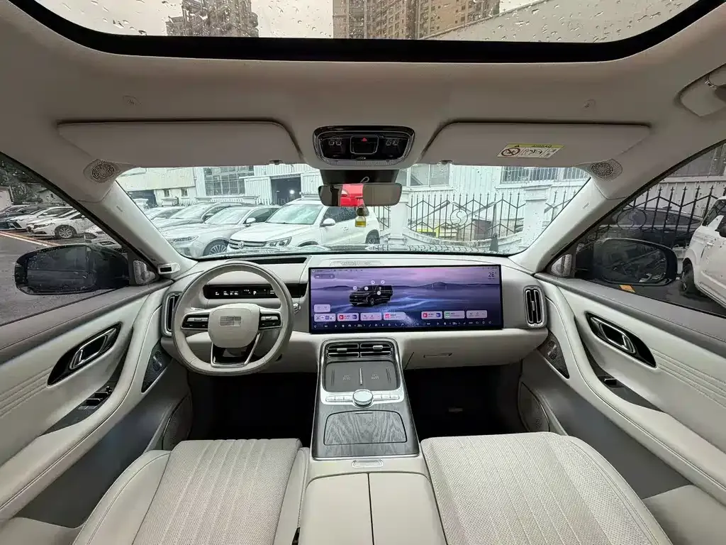 Geely Galaxy M9 — фото 9