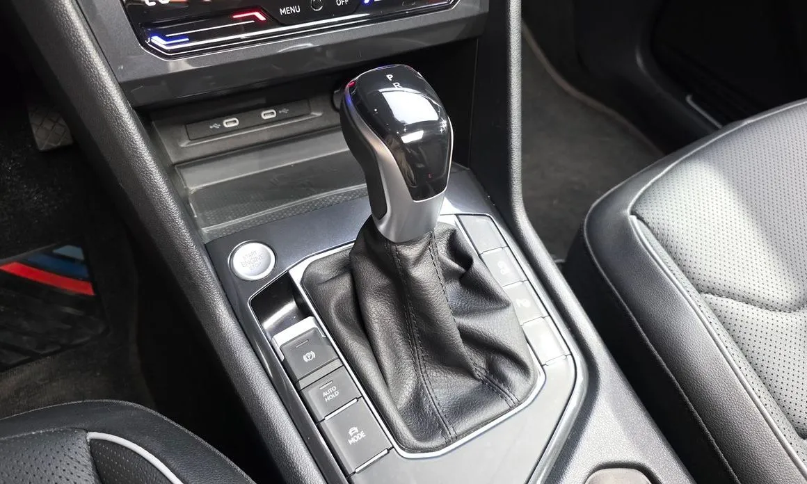 Volkswagen Tiguan 2023 из KR, фото 10