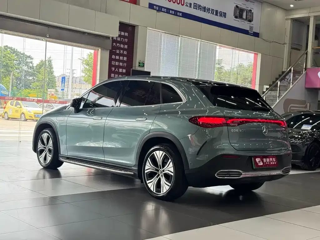 Mercedes-Benz EQE SUV 2024 из CN, фото 9