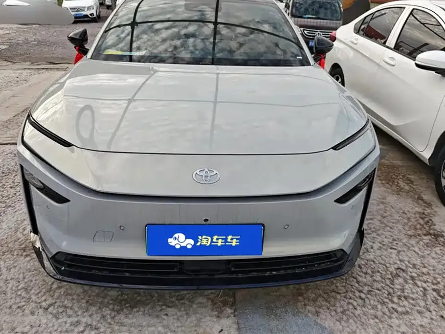 Toyota Platinum 7 2026 из CN, фото 6