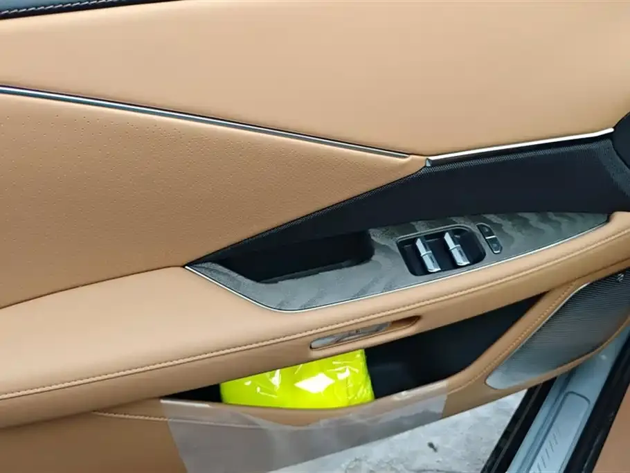 Toyota Platinum 7 2026 из CN, фото 3