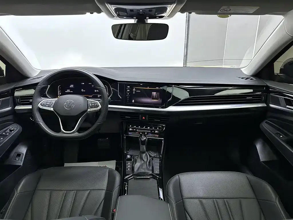 Volkswagen Passat — фото 6
