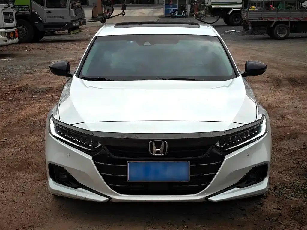 Honda Accord — фото 2