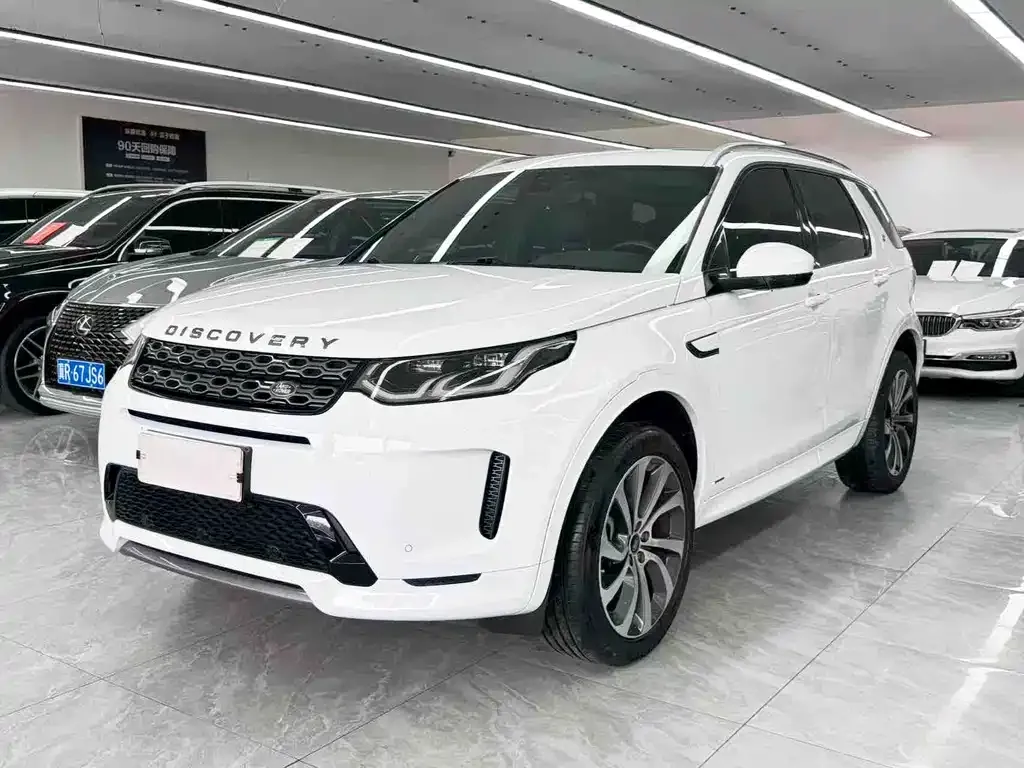 Land Rover Discovery Sport — фото 1