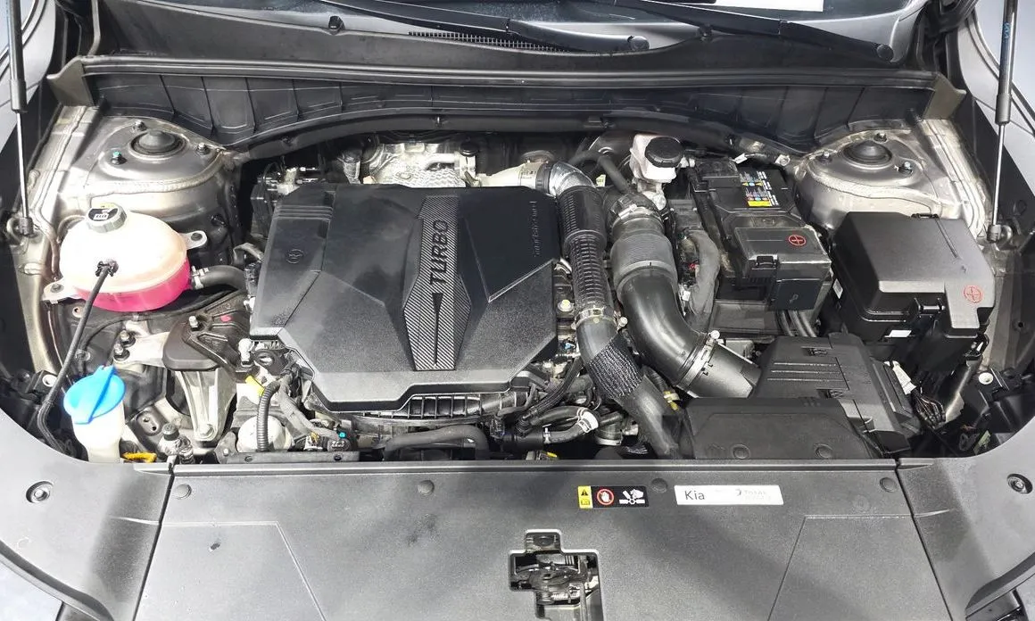Kia Sorento — фото 6