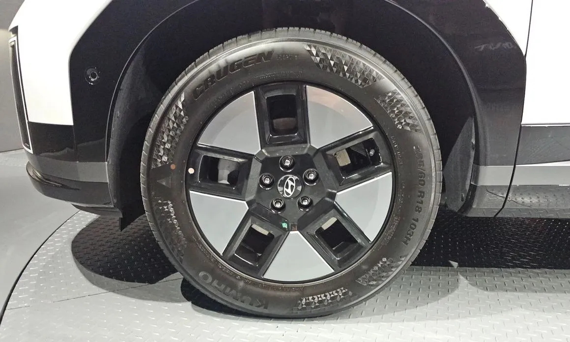 Hyundai Santafe — фото 2