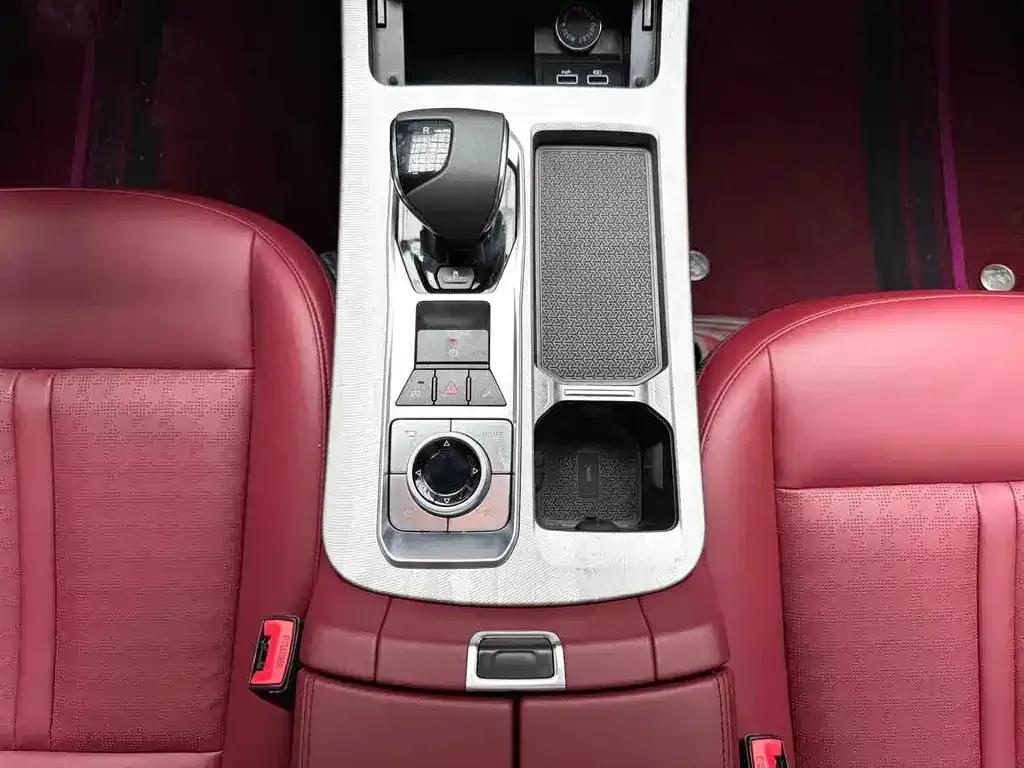 Jetour X70 PRO — фото 10