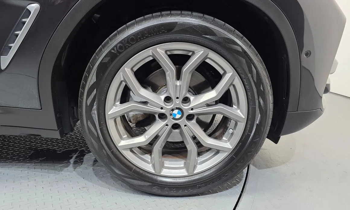 BMW X3 2021 из KR, фото 8
