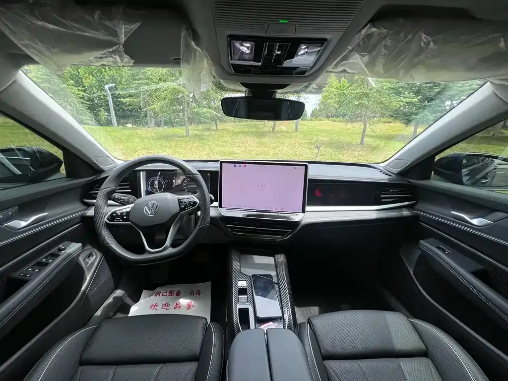 Volkswagen Passat — фото 10