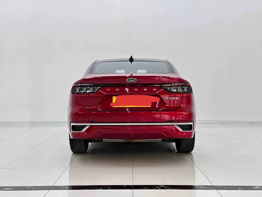 Ford Mondeo — фото 3