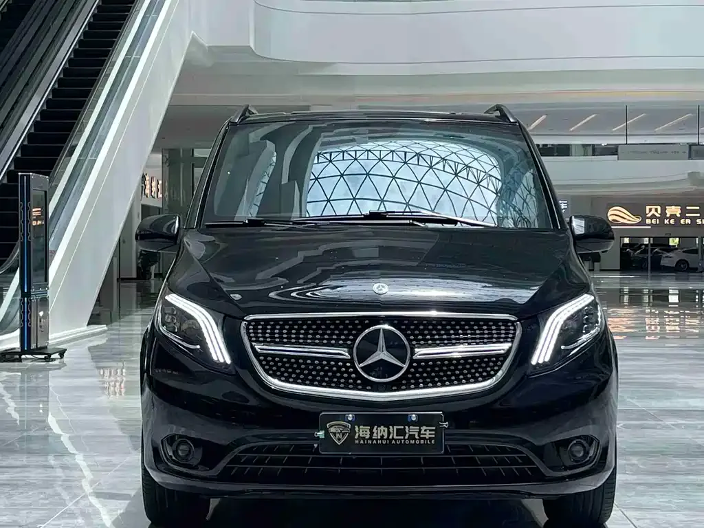Mercedes-Benz Vito — фото 10