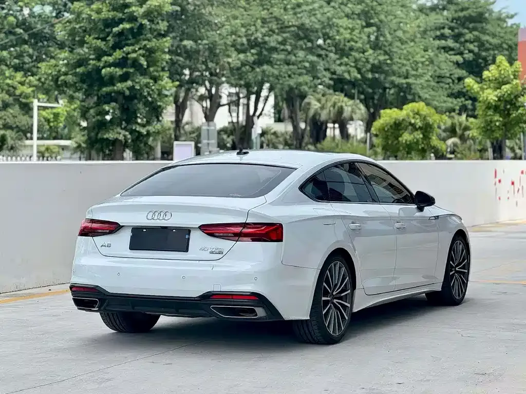 Audi A5 (Import) — фото 2