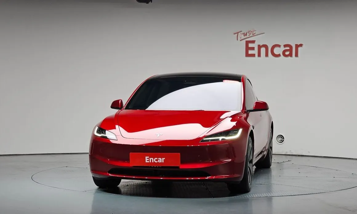 Tesla Model 3 — фото 7