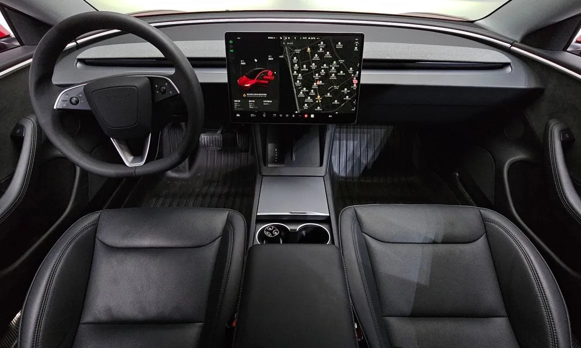 Tesla Model 3 — фото 10