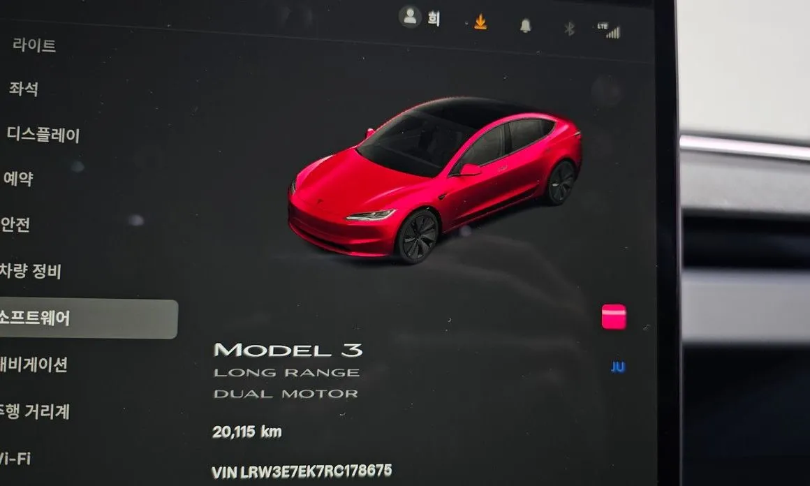 Tesla Model 3 — фото 8