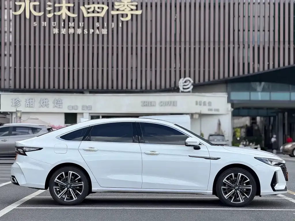 Chery Arrizo 8 2024 из CN, фото 2