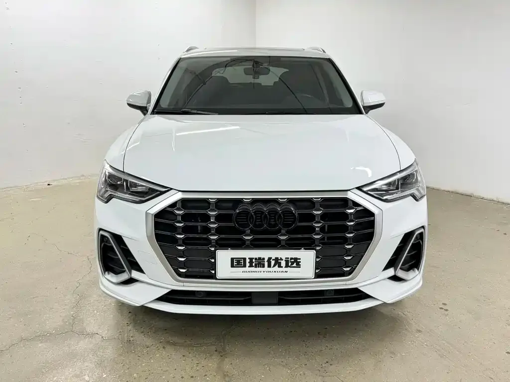 Audi Q3 — фото 5