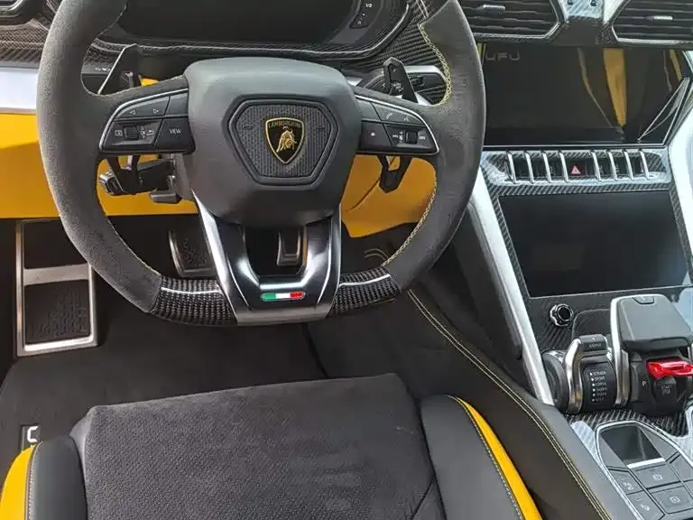 Lamborghini Urus 2022 из CN, фото 2