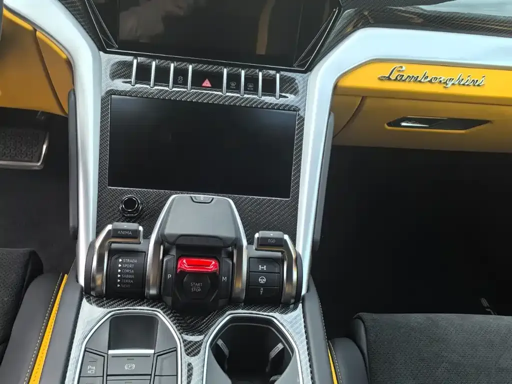 Lamborghini Urus 2022 из CN, фото 9