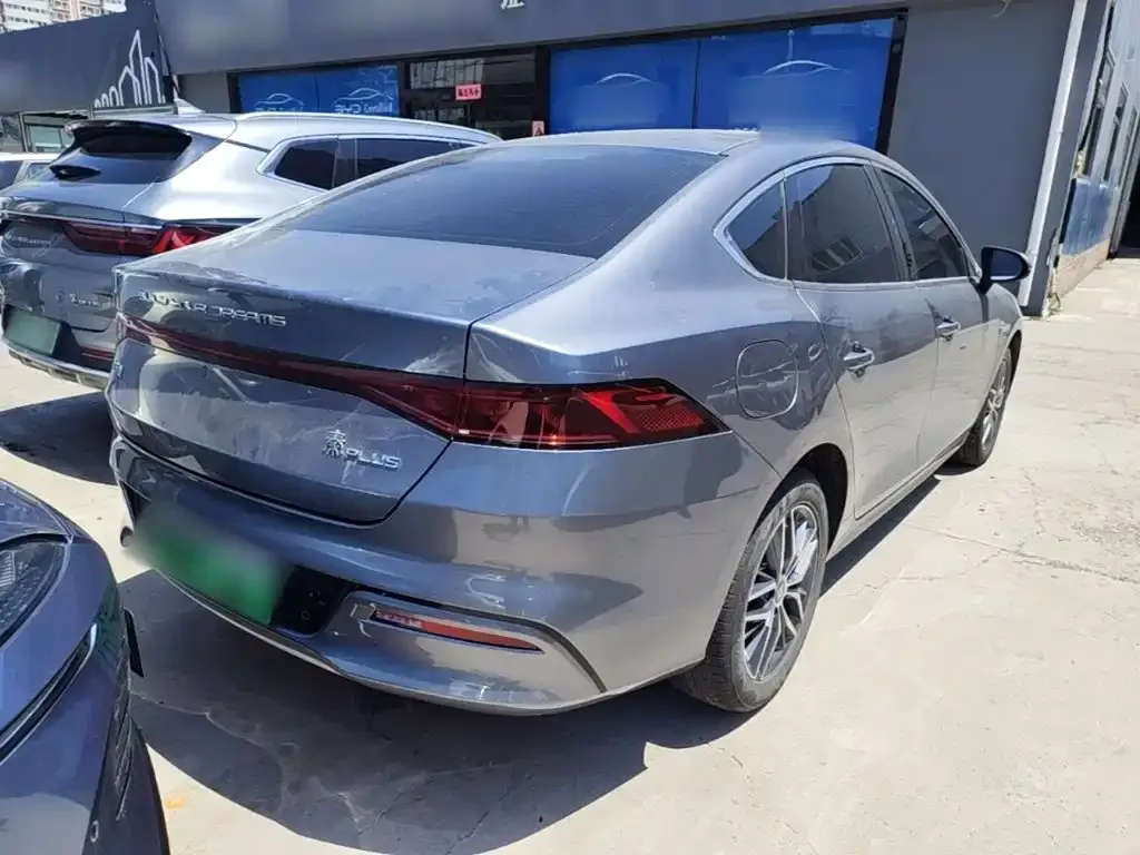 BYD Qin PLUS — фото 9