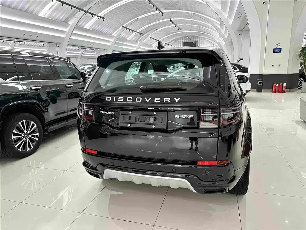 Land Rover Discovery Sport — фото 6