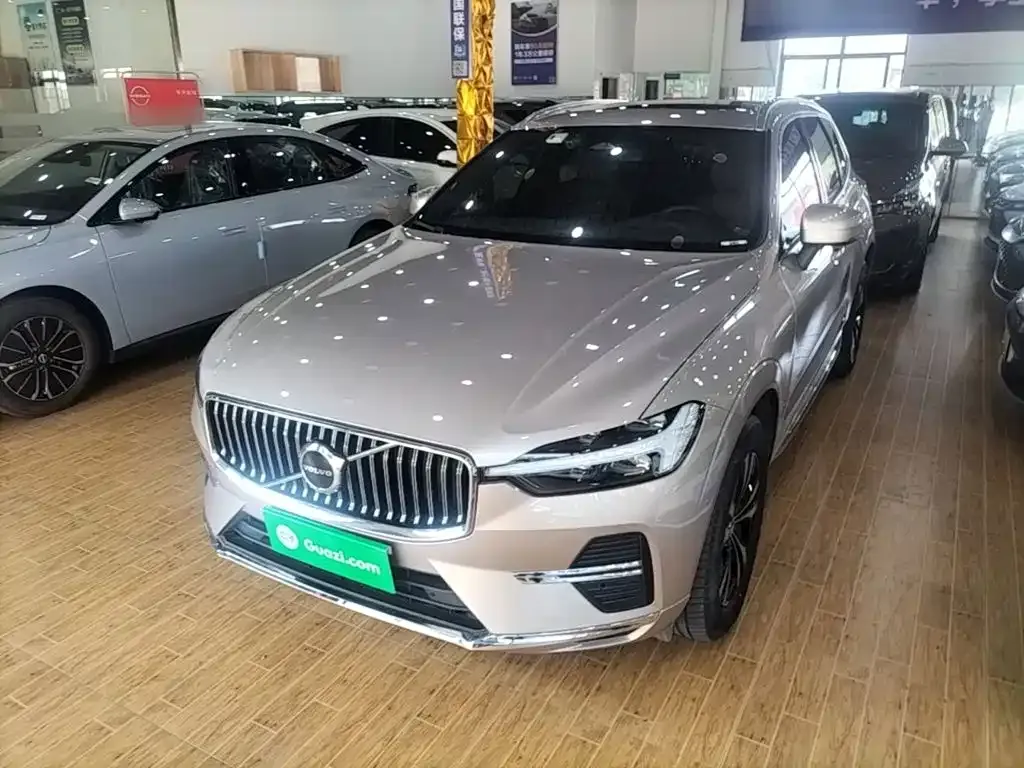 Volvo XC60 2024 из CN, фото 4