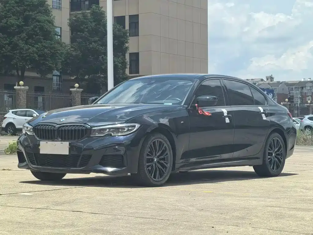 BMW 3 Series — фото 1