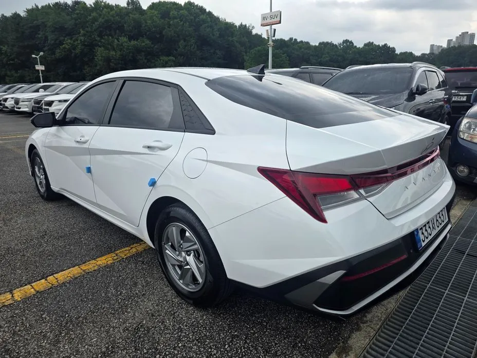 Hyundai AVANTE — фото 2