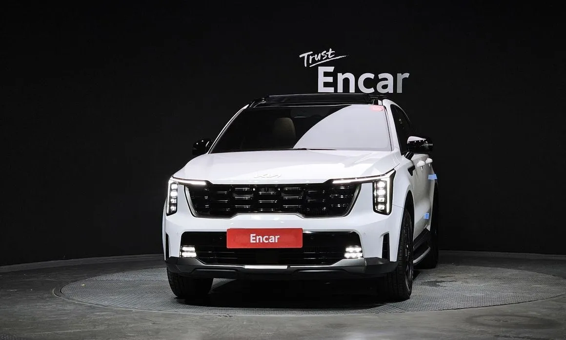 Kia Sorento — фото 5