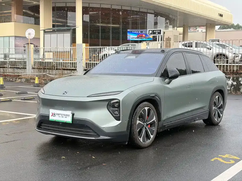 NIO ES7