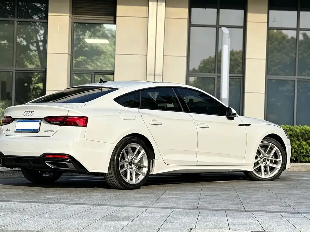 Audi A5 (Import) 2022 из CN, фото 3