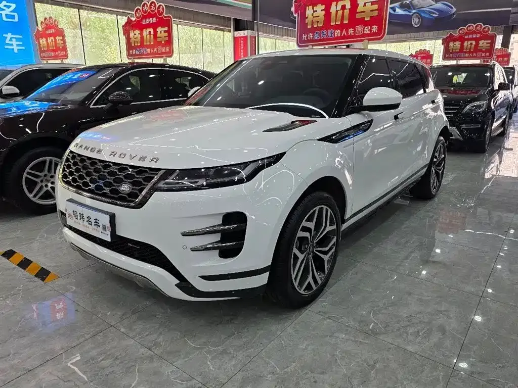 Land Rover Evoque — фото 1