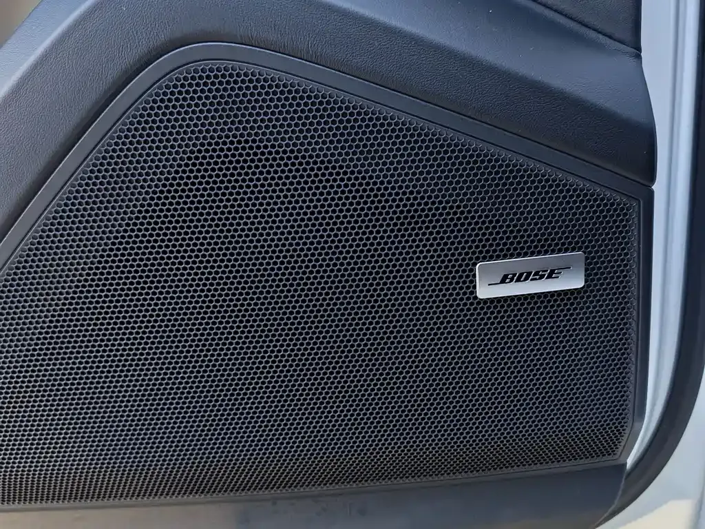 Porsche Cayenne — фото 6