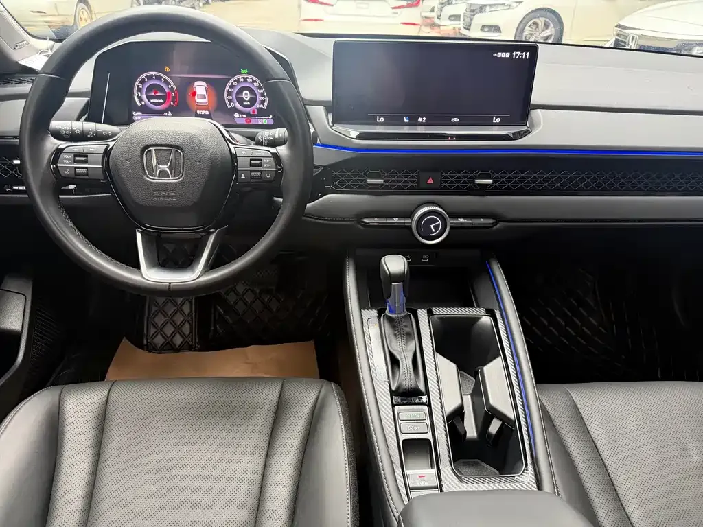 Honda Accord — фото 6